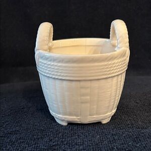 Vintage Tiffany & Co. Ivory Fine Bone Porcelain Twin Handled Basket 1960’s